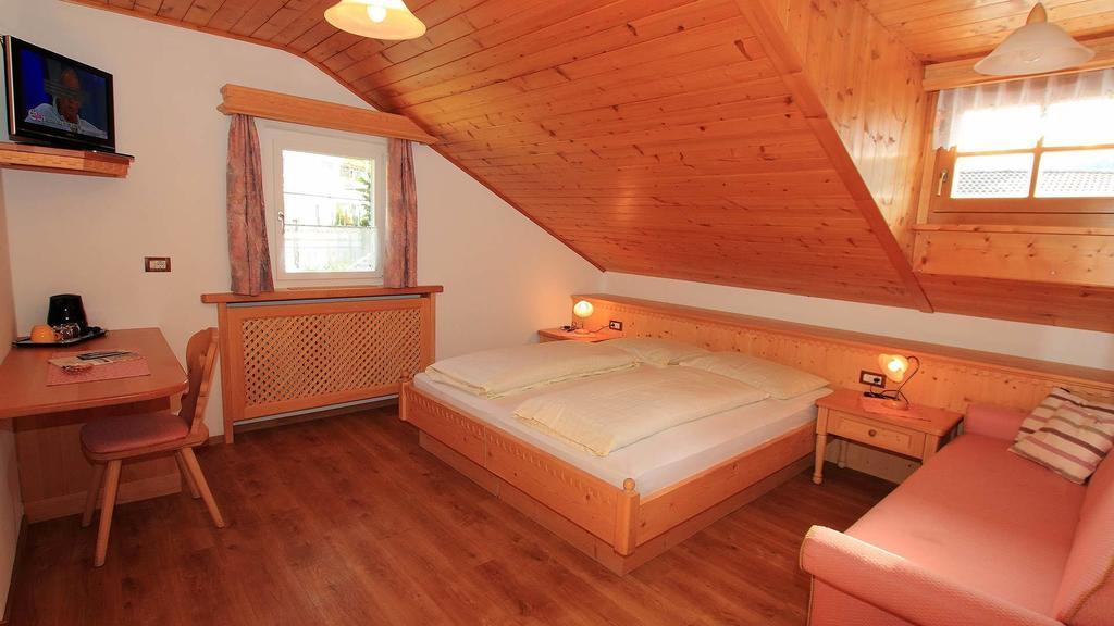 Bed And Breakfast Iman Santa Cristina Val Gardena Стая снимка